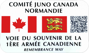 Panneau d'indication installé dans les communes participant à la voie du souvenir de la première armée canadienne.